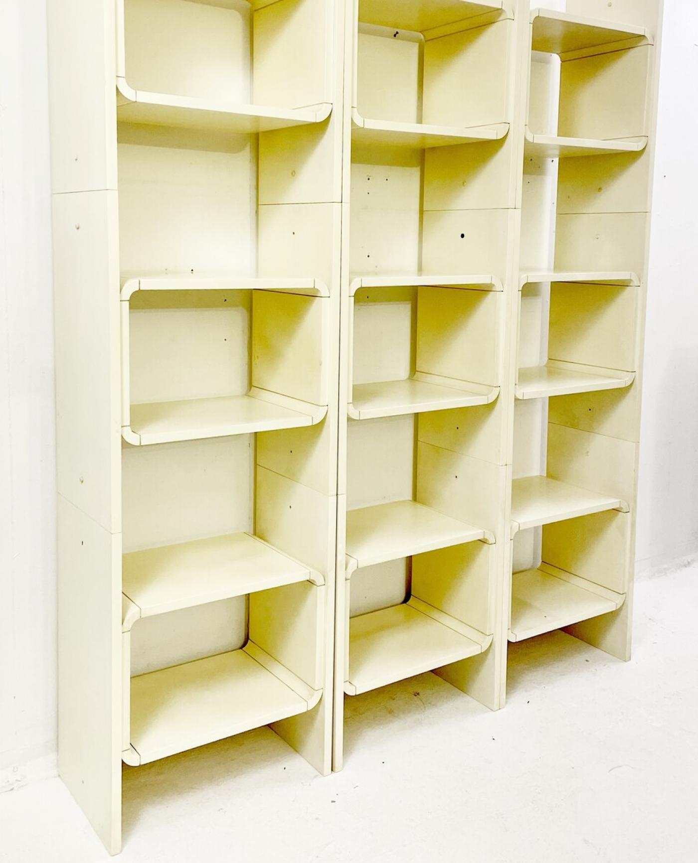 Mid Century Modern Italian Shelving Unit in White