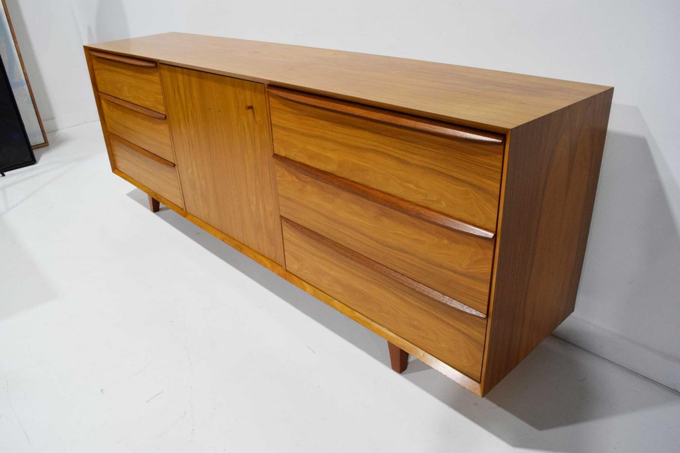 MidCentury Modern Rosewood Dresser