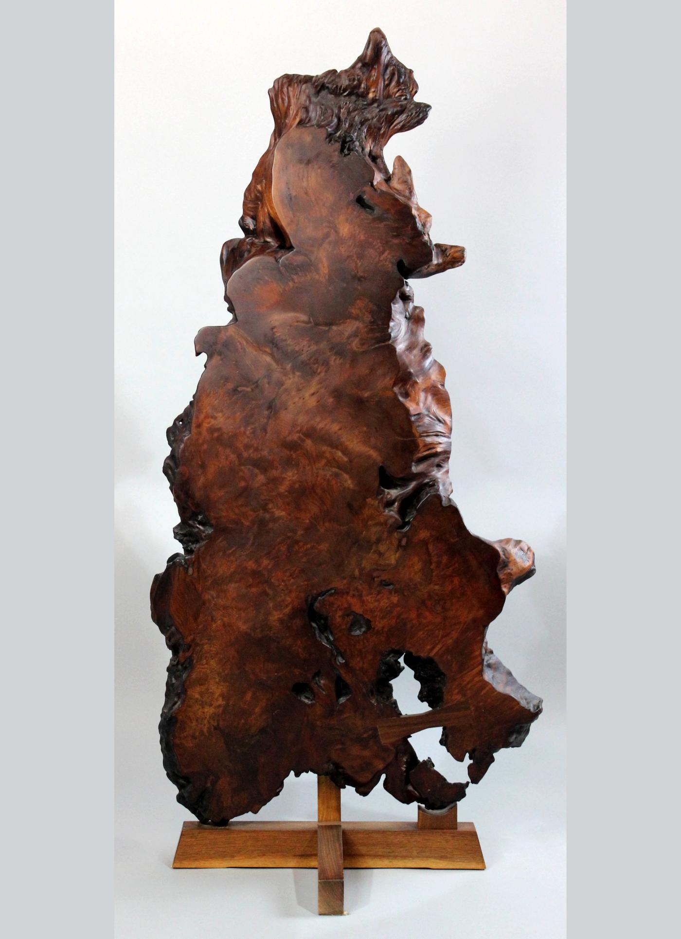 Mira Nakashima A Rare Redwood Floor Screen by Mira Nakashima