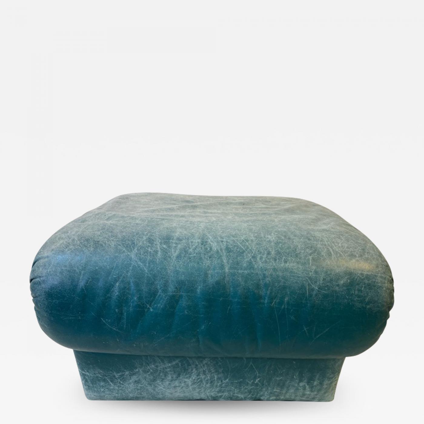 Natuzzi Salotti PAIR OF MODERN ITALIAN LEATHER STOOLS BY NATUZZI