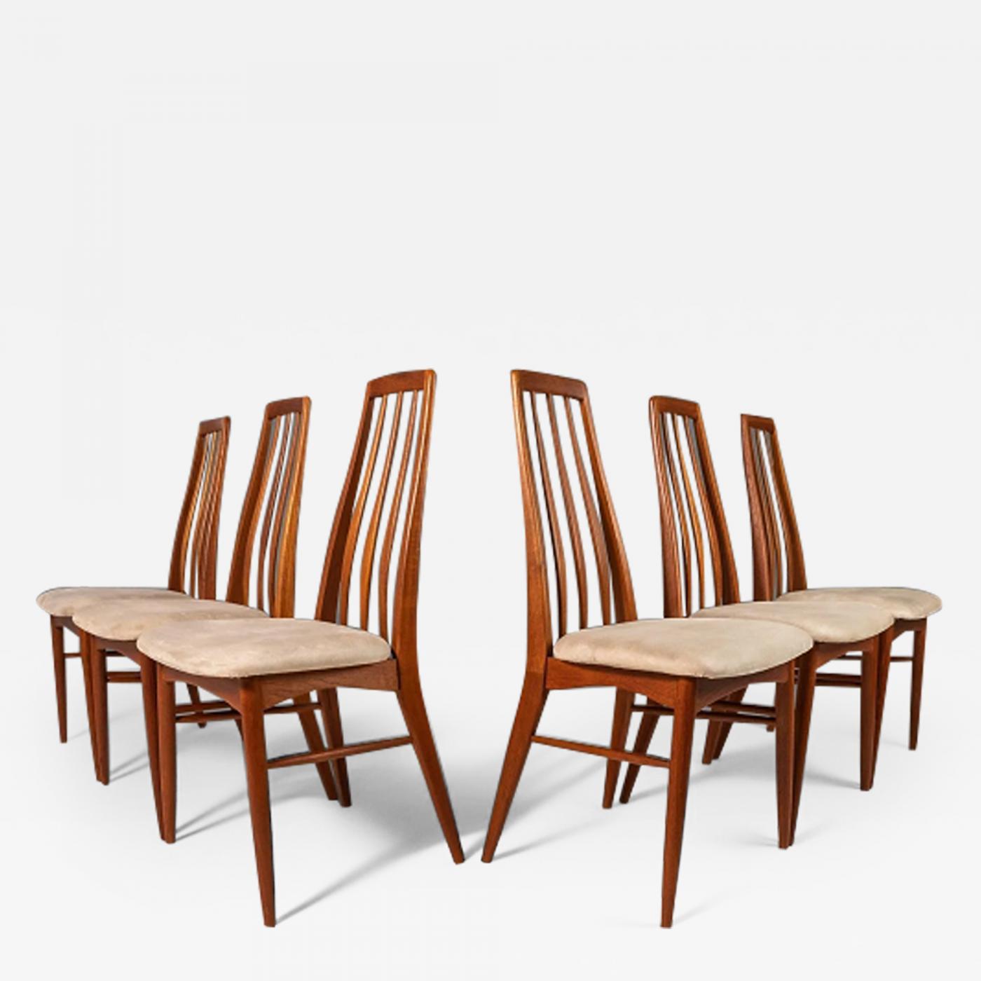 Set of Six ( 6 ) Bespoke CH24 Wishbone Dining Chairs in Oak & Leather