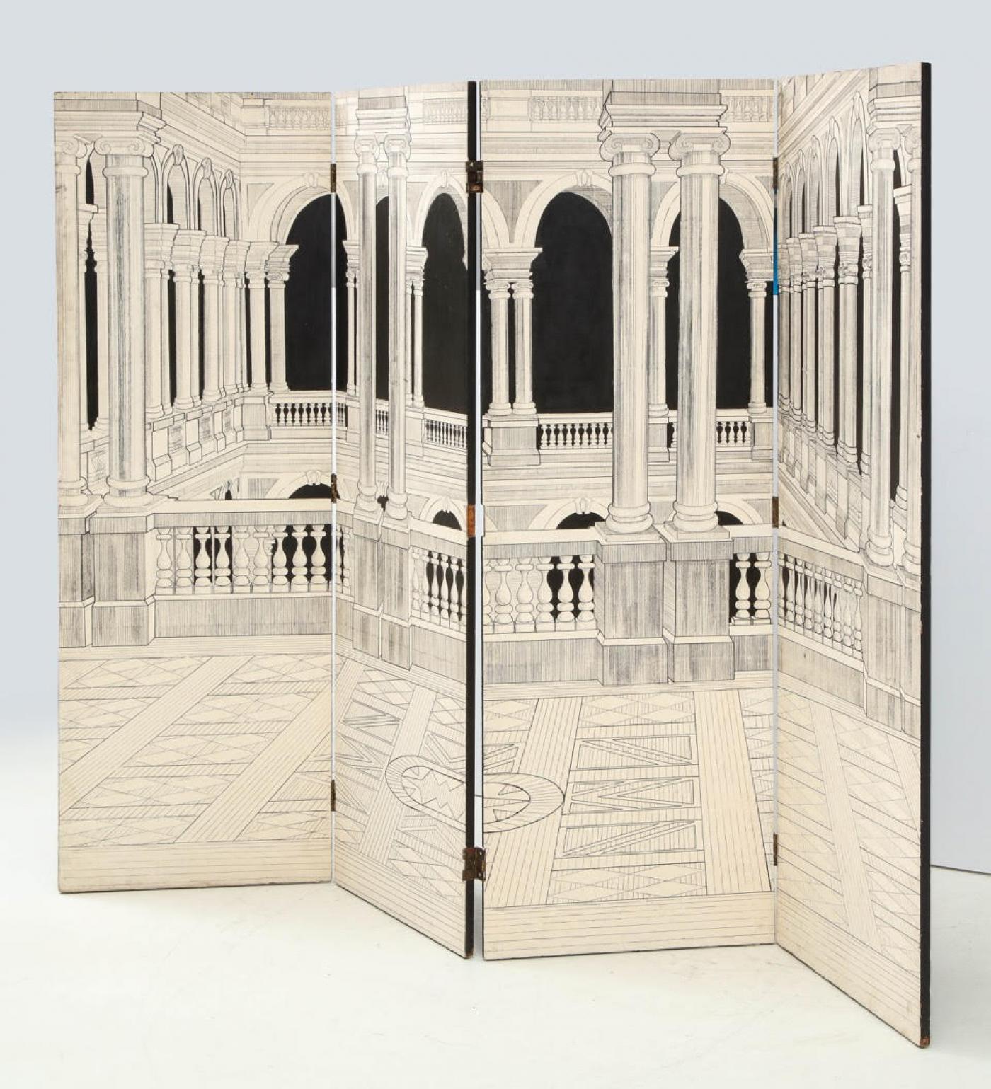 Painted Italian Interior wood Screen