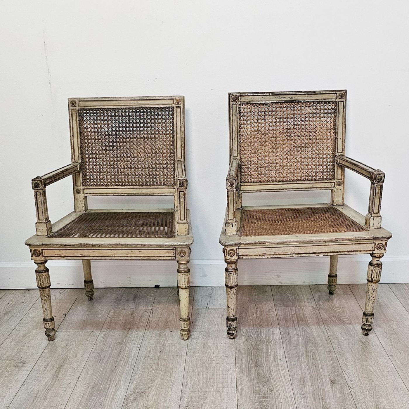 Pair of Italian Neoclassical Louis XVI Chairs, circa 1800