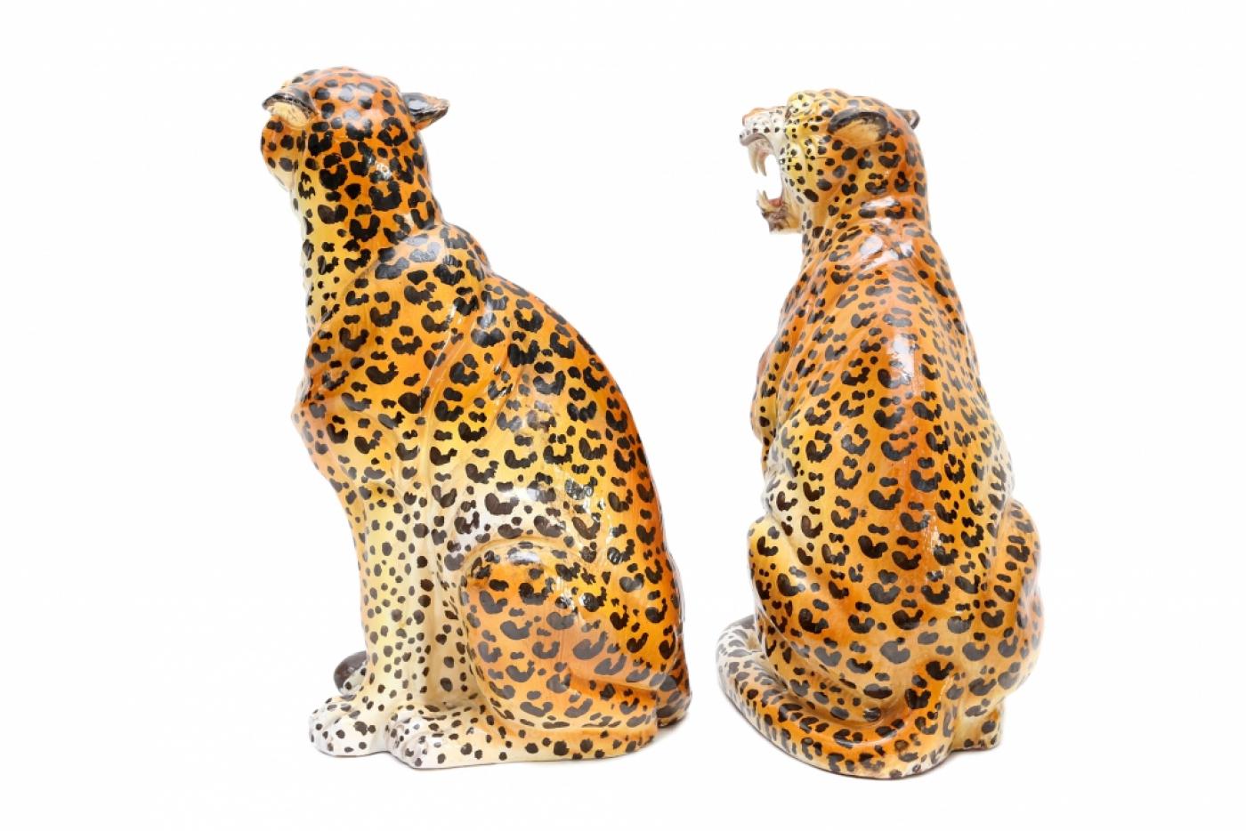 large sitting leopard ornament
