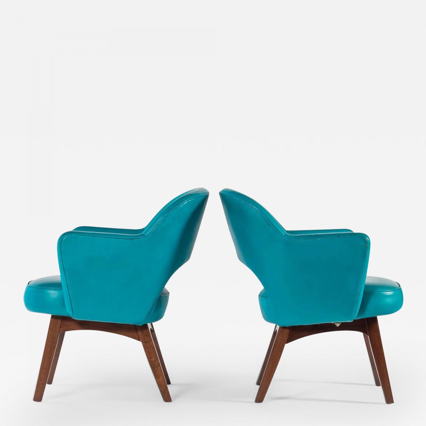 Vinyl discount lounge chairs