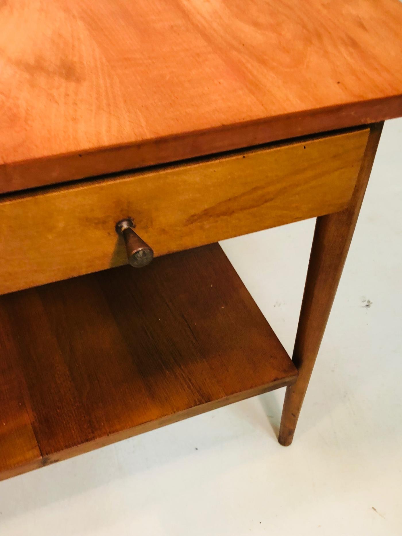 Paul McCobb Pair of Paul McCobb Signed Planner Group Side Tables