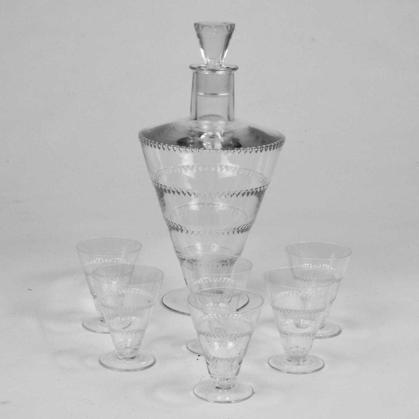 René Lalique Lalique Co. Lalique Vouvray Crystal Decanter and Six