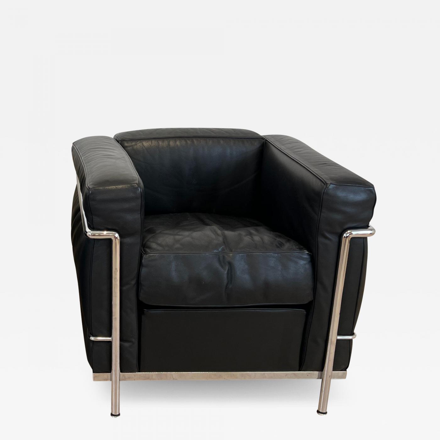 Le corbusier black online leather chairs