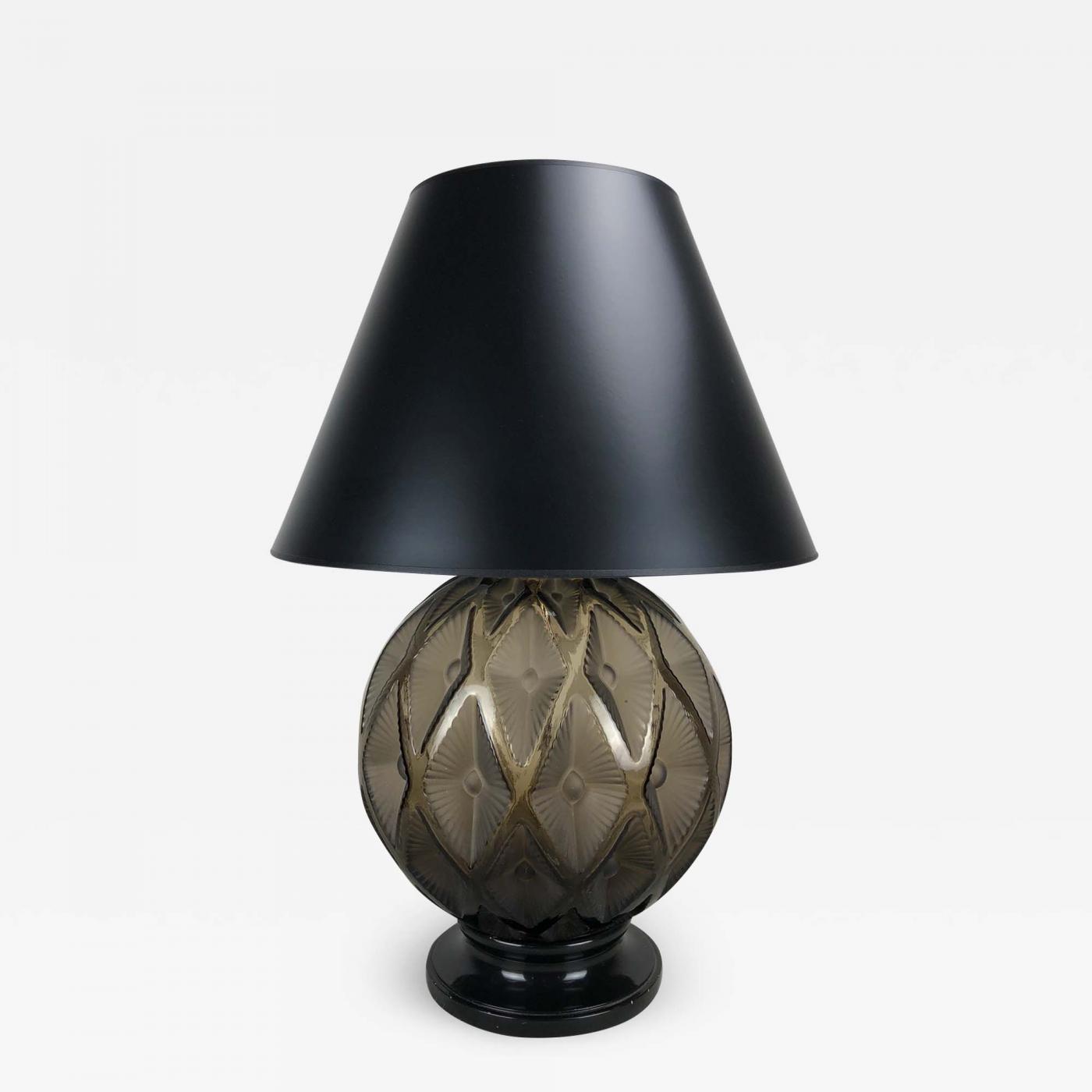 spherical table lamp