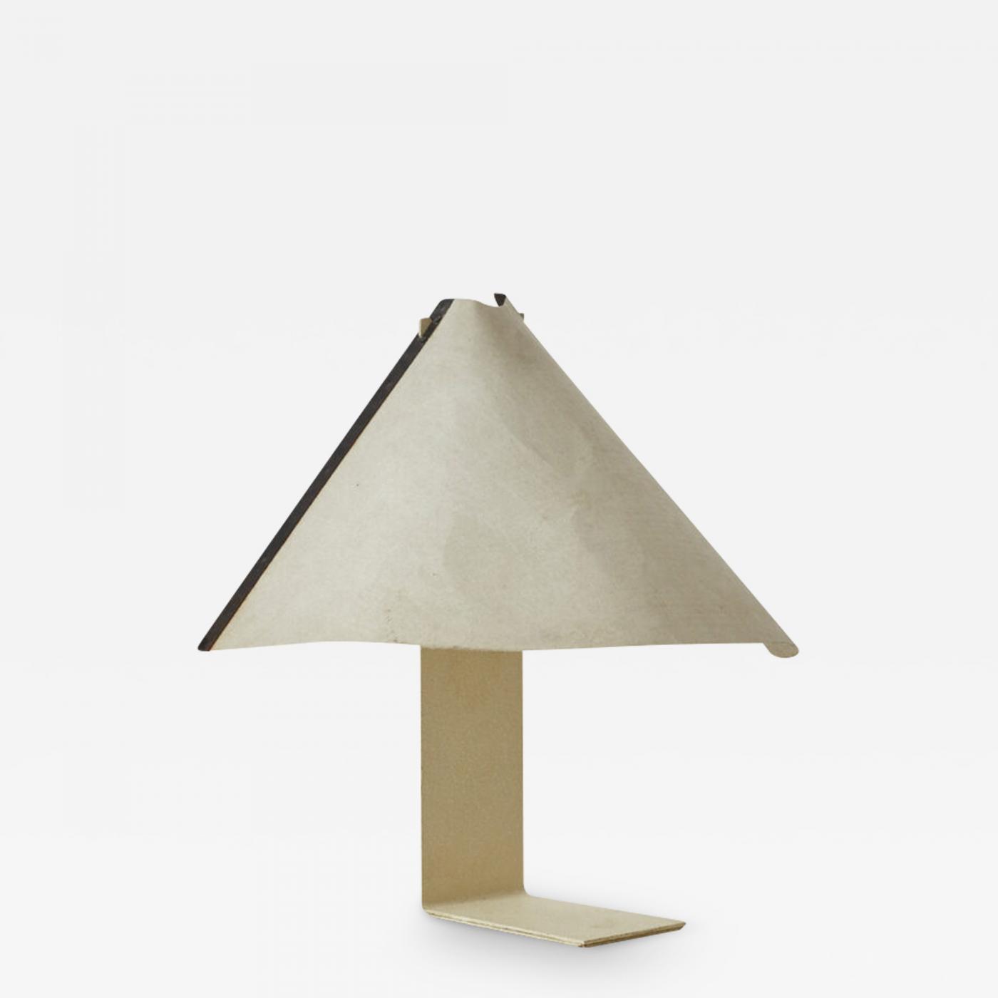 vico concrete table lamp