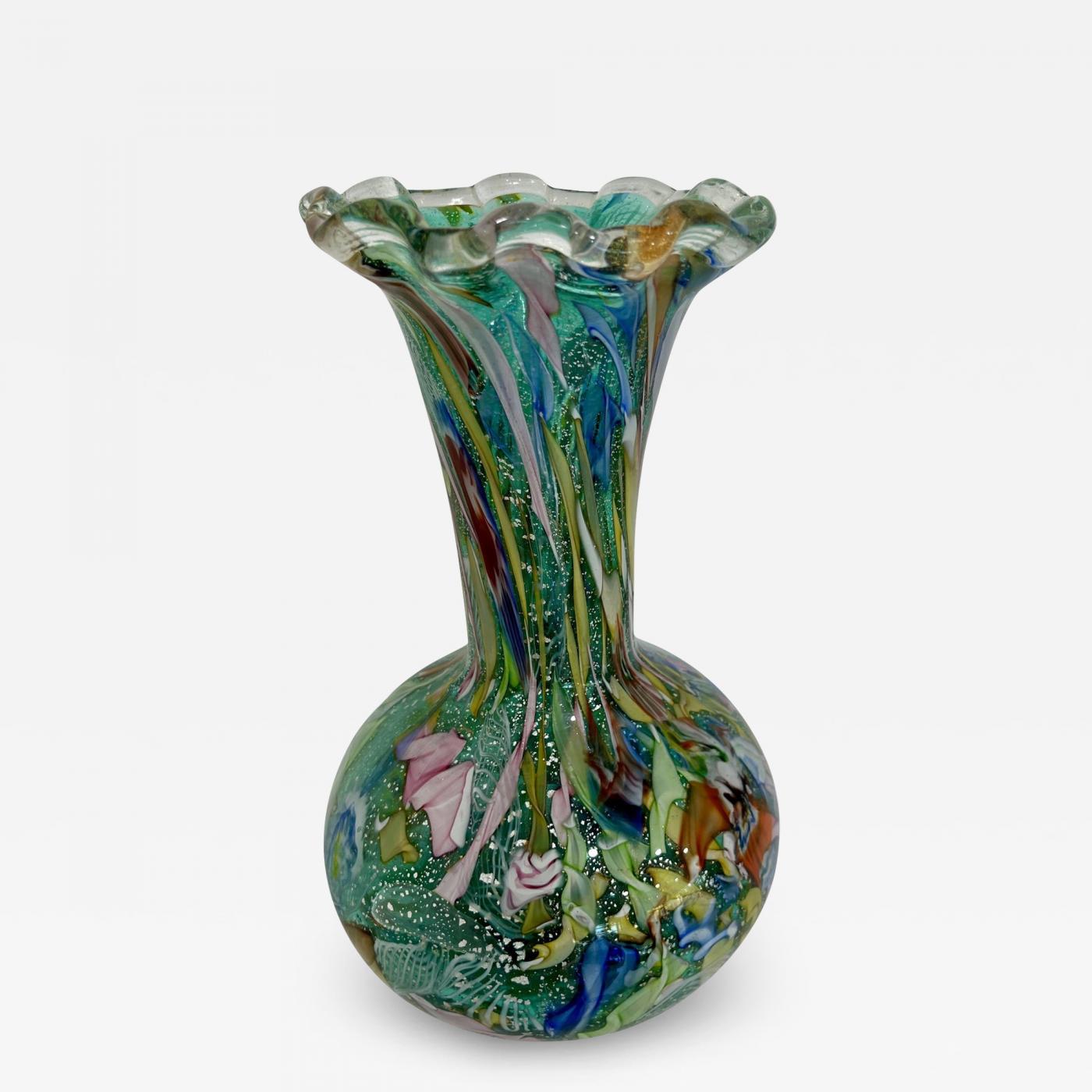 Tutti frutti offers vase