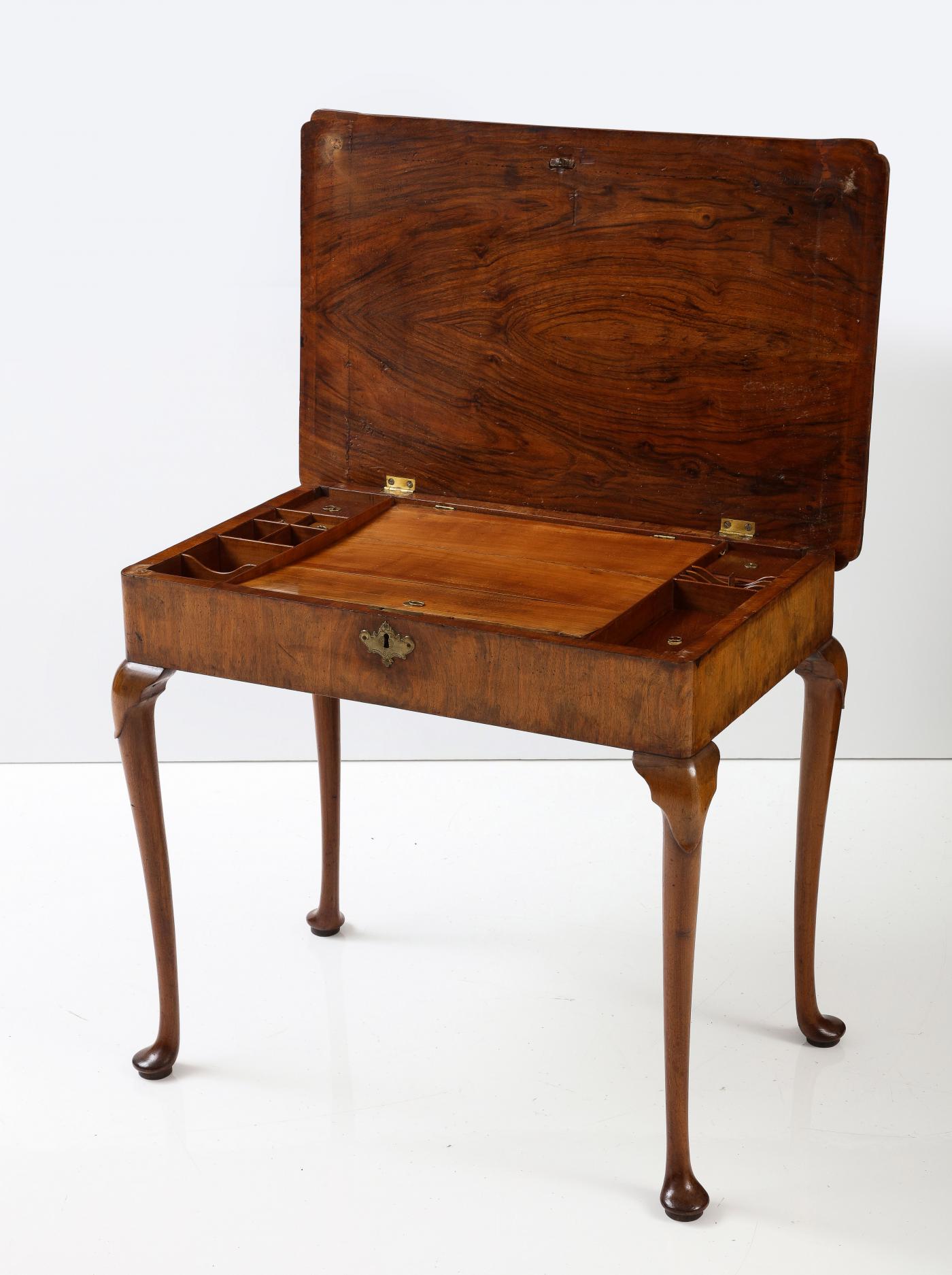Walnut lift top dressing table circa 1730