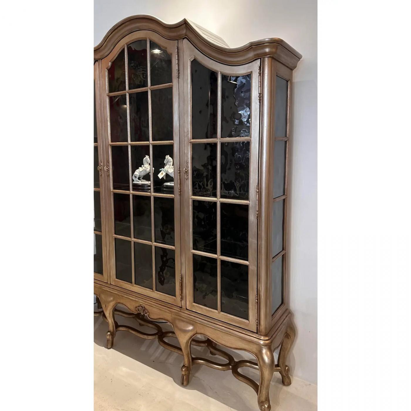 Walter E. Smithe Bordeaux Silver Gilded Showcase Display